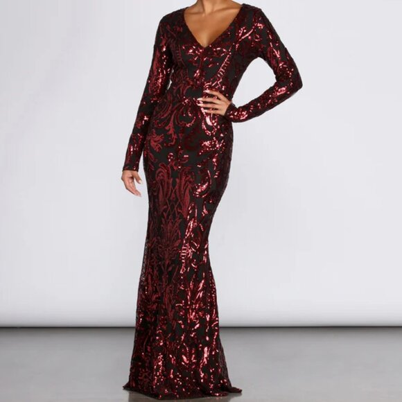 NWT - Windsor - Long Sleeve Red and Black Scroll Maxi Dress - Size Medium - Picture 4 of 6